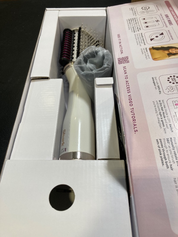 Photo 1 of Shark HT202 SmoothStyle Heated Comb + Blow Dryer Brush, Dual Mode, for All Hair Types, Silk