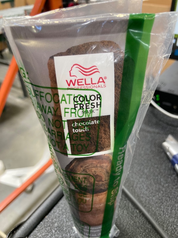 Photo 1 of Wella Color Fresh Mask Chocolate Touch, 5 oz.