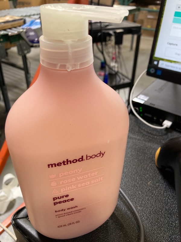 Photo 1 of Method Body Wash, Pure Peace, Paraben and Phthalate Free, Biodegradable Formula, 28 oz (Pack of 1)
