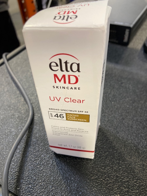 Photo 1 of EltaMD UV Clear Tinted Sunscreen for Face, SPF 46 with Zinc Oxide, Oil-Free, Dermatologist Recommended, For Acne-Prone Sensitive Skin, 1.7 oz
