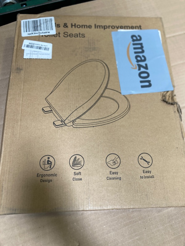 Photo 1 of Aünsffer Toilet Seat Round Soft Close16.5'', Toilet Lid Slow Close Quiet No Slam, Easy Installation & Release?Safe PP Material Easy Clean, Comfortable Ergonomic Design, 2 Years Support, White Plastic