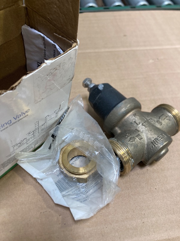 Photo 1 of Zurn Wilkins 1-NR3XLDUC 1" NR3XL Pressure Reducing Valve with Double Union FNPT Copper Sweat Connection