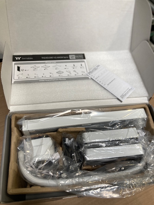 Photo 1 of Thermaltake TH280 V2 ARGB Sync/AlO Liquid Cooler/Fan 140mm*2/PWM 500~1800 RPM/Mirror Waterblock/MB ARGB Sync Control/White, CL-W377-PL14SW-A