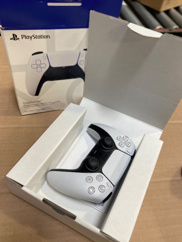 Photo 1 of PlayStation DualSense® Wireless Controller - White