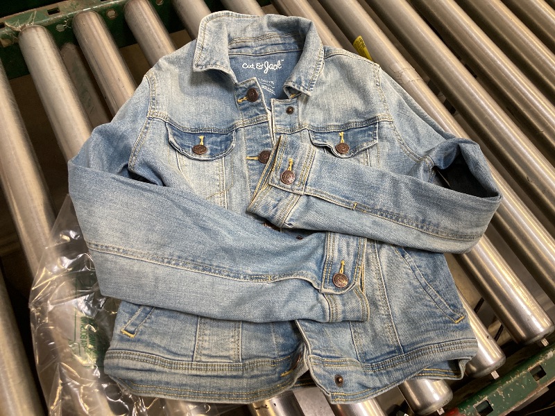Photo 1 of Cat & Jack Girls Size L 10/12 Denim Jacket Pockets Light Wash