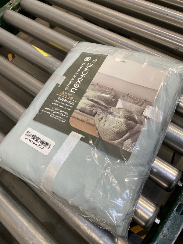 Photo 1 of NEXHOME PRO Duvet Cover Set Queen Size Linen Look Textured Organic Natural 100% Washed Cotton Duvet Cover 3 Pieces Bedding Set with Zipper Closure, Soft, Light Baby Blue (No Comforter)
