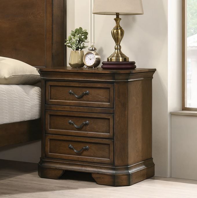 Photo 1 of 8 Piece Bedroom Set, Roundhill Furniture Maderne Traditional Wood Panel Bedroom Collection, Queen Size, Antique Walnut Finish