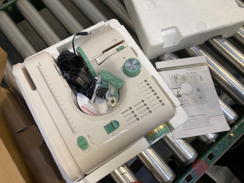 Photo 1 of White sewing machine for adults. Sewing machine,sewing machine for beginners,Double needle and double thread,16 kinds of stitches.Sewing machine for Household