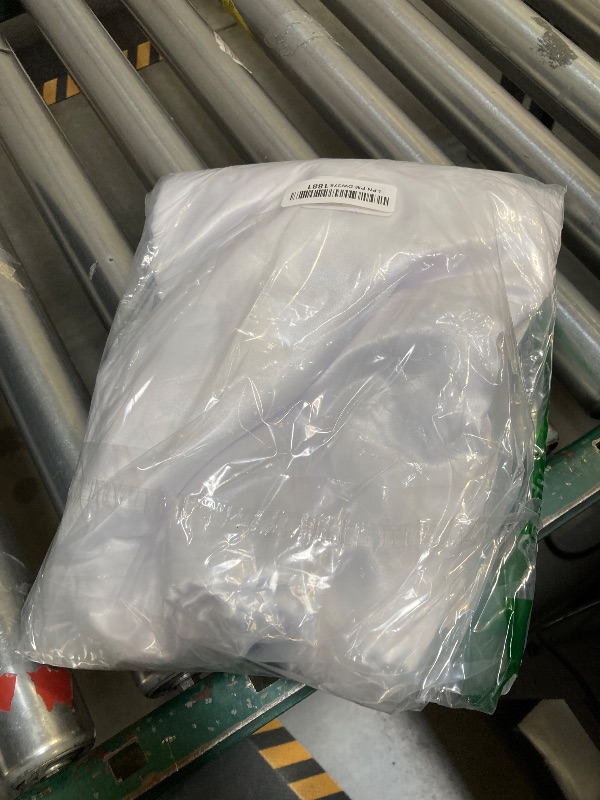 Photo 1 of TURSTIN 4 Packs Satin Tablecloth 102 x 58 Inch Overlay Satin Table Cover Rectangle Bright Silk Tablecloth Smooth Fabric Table Decoration for Wedding Banquet Party Events, White