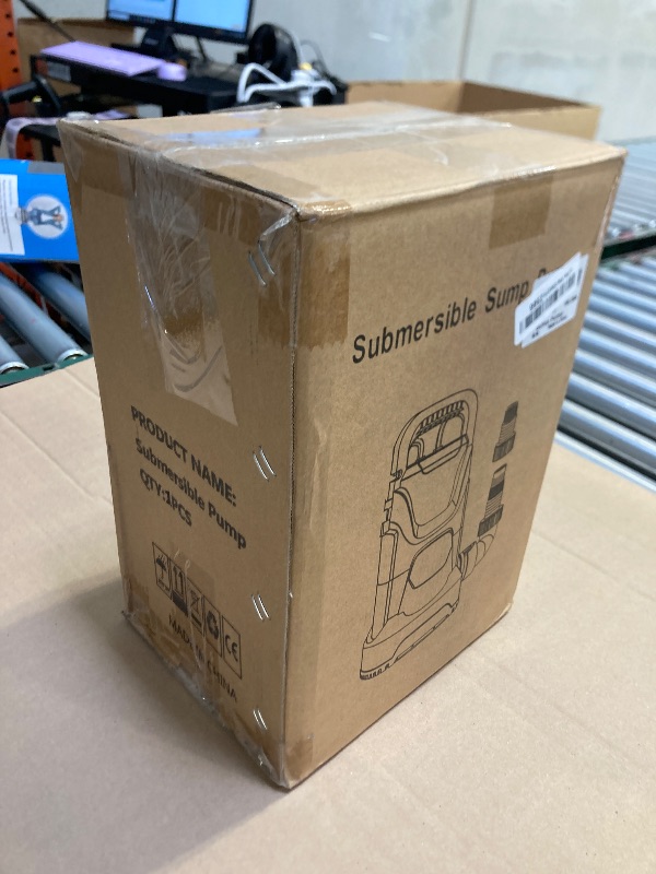 Photo 1 of PANRANO Sump Pump Submersible Water Pump 1HP 3700GPH Portable Water Transfer Pump Electric for Pool Draining Hot Tub Basement Utility Pumps