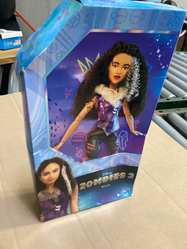 Photo 1 of Disney Princess Zombies 3 A-spen Fashion Doll - 12-Inch Doll with Blue Hair, Alien Outfit, Shoes, and Accessories. Toy for Kids Ages 6 and Up