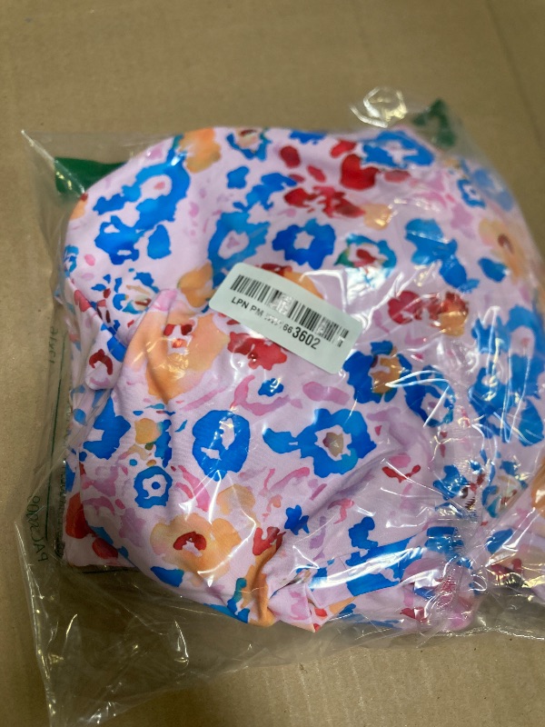 Photo 1 of Size XL--Women's Sun Protection Swimsuits Long Sleeve Zip Rash Guard UPF 50+ Bathing Suit Swimwear(Watercolor Flowers,XL)