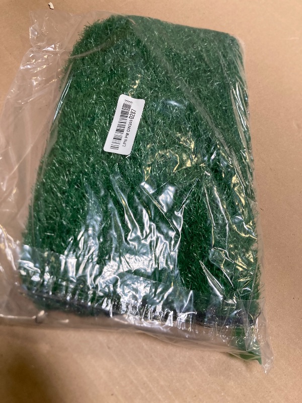 Photo 1 of Artificial Grass, 51" x 26" Dog Pee Pads, Professional Dog Potty Training Rug, Grass Mat with Drainage Holes, Pet Turf Indoor Outdoor Flooring Fake Grass Doormat (26"x51")1045907398
LPNPMDW2690286
