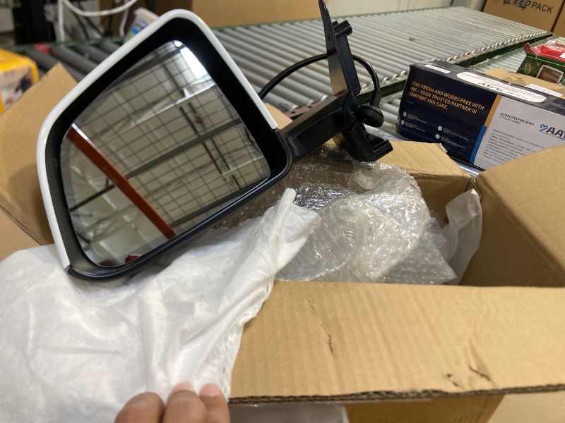 Photo 1 of Lapvier 1594111-00-C White Left Driver Side Mirror with Anti-Glare Replacement for Tesla Model Y 2020 2021 2022 2023 2024 159411100C Power Folding Heated