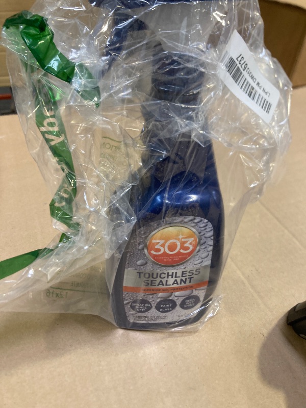 Photo 1 of 303 Products Touchless Sealant - SiO2 Water Activated Paint & Glass Protection - Spray On, Rinse Off - Lasts 2X Longer Than W- Deep, Wet Shine, 32 fl. oz. (30394CSR)