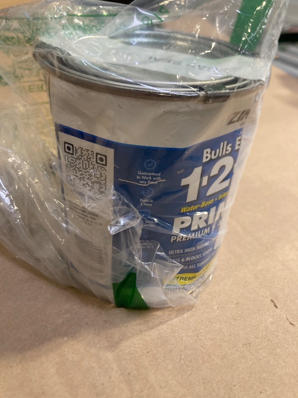 Photo 1 of Rust-Oleum ZINSSER 1 qt 02004 White, Bulls Eye 1-2-3 Water-Based Stain Blocking Primer/Sealer