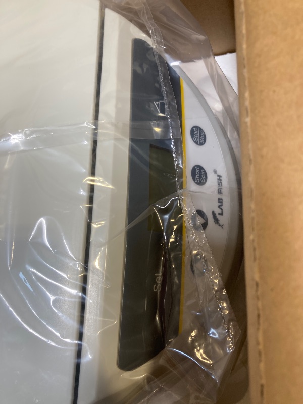 Photo 1 of LabFish LC-6S Benchtop Centrifuge Machine White 