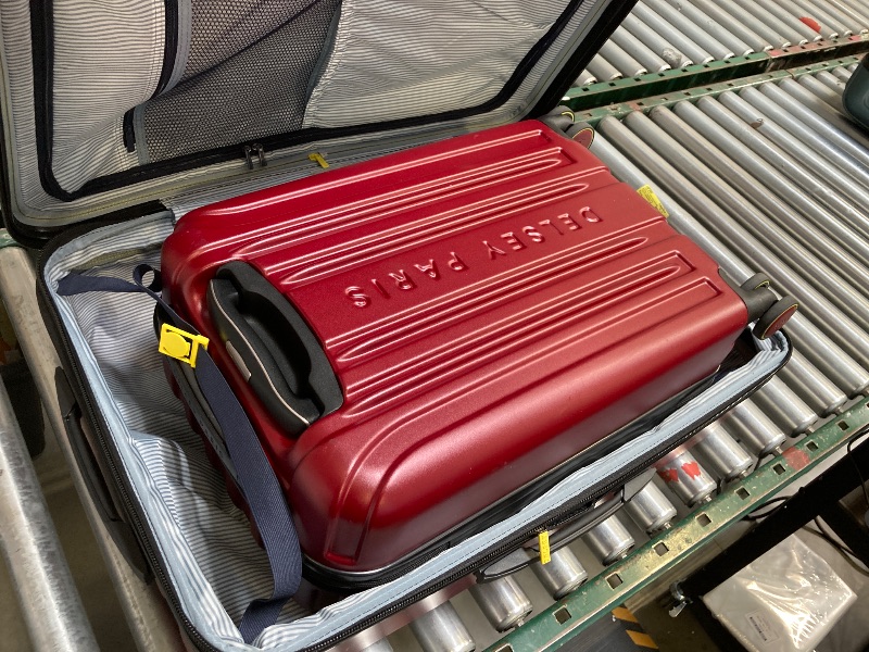 Photo 1 of Delsey Paris Accelerate 2-piece Hardside Spinner Luggage Set, RED
