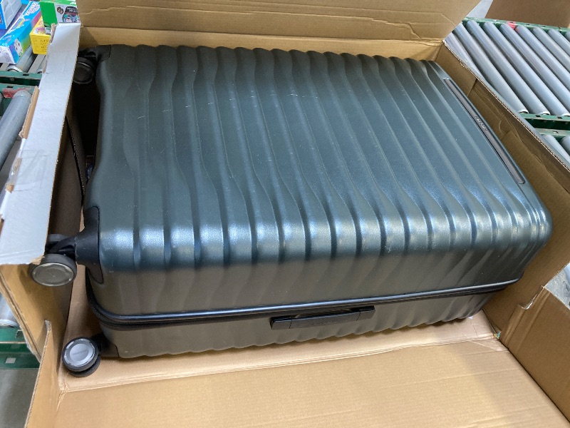 Photo 1 of  Samsonite Element XLT 2.0 2-piece Hardside Set (Green) 