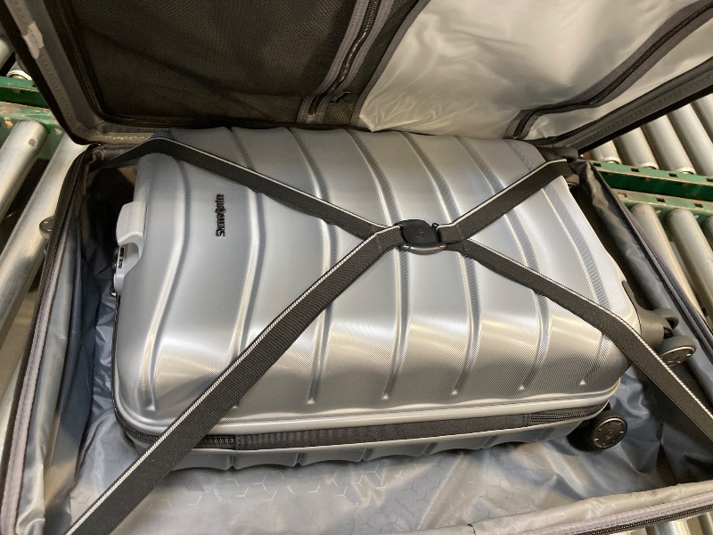 Photo 1 of Samsonite Amplitude Two 2-piece Hardside Set -Silver