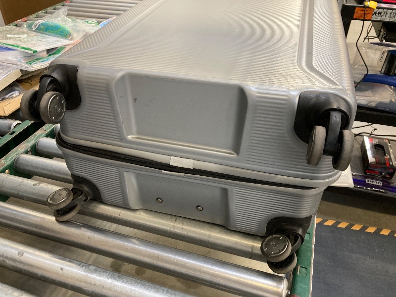 Photo 1 of Samsonite Element XLT 2-piece Hardside Set
