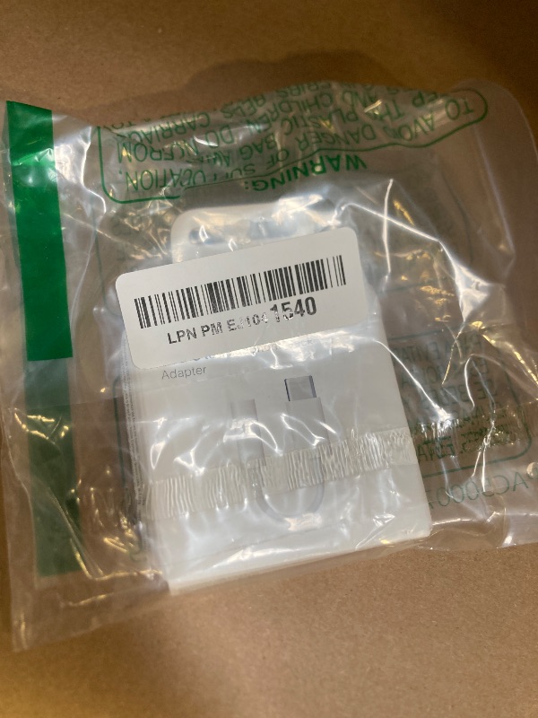 Photo 1 of Apple USB-C to 3.5 mm Headphone Jack Adapter