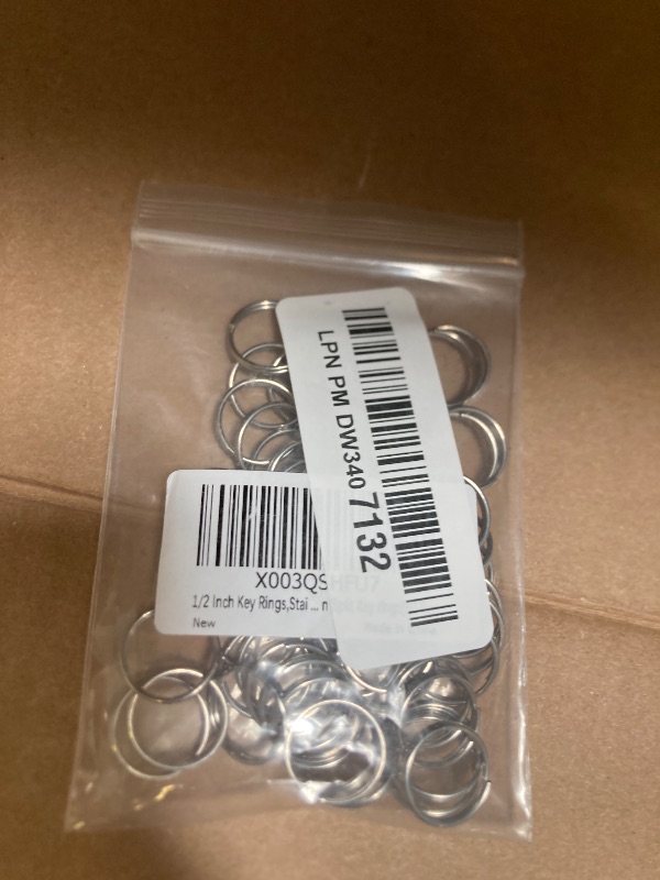 Photo 1 of 1/2 Inch Split Key Rings,Stainless Steel Dog Tag Mini Rings,Small Key Chain Ring for Craft,Car Keys,Women and Men Car Key Rings - Pack of 60 Pcs