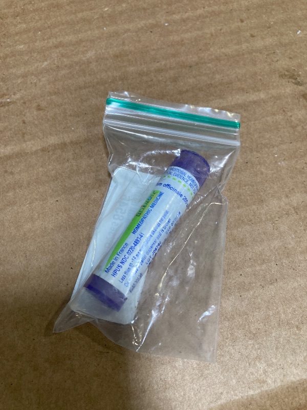 Photo 1 of Boiron Symphytum Officinale 200Ck Homeopathic Medicine for Bone Trauma - 80 Pellets