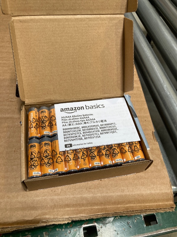 Photo 1 of Amazon Basics 20-Pack AA Alkaline High-Performance Batteries, 1.5 Volt, 10-Year Shelf Life
