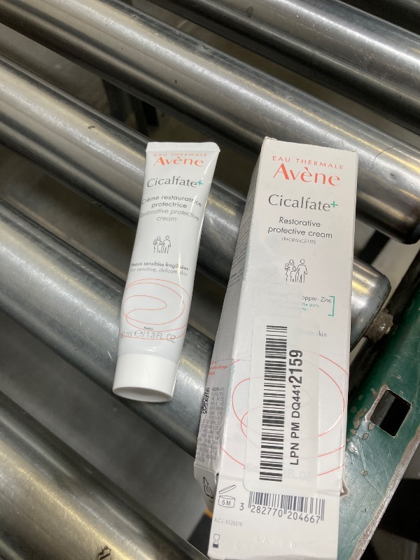 Photo 1 of Avène Cicalfate+ Restorative Protective Cream, postbiotic skincare for sensitive skin, helps restore skin barrier, face and body, safe for infants, children and adults, 1.3 Fl Oz