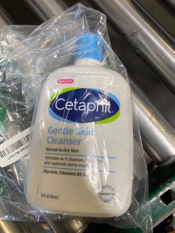 Photo 1 of Cetaphil Face Wash, Hydrating Gentle Skin Cleanser for Dry to Normal Sensitive Skin, NEW 20 oz, Fragrance Free, Soap Free and Non-Foaming