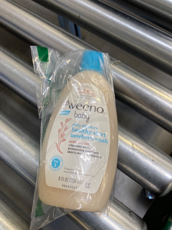 Photo 1 of Aveeno Baby Healthy Start Nourishing Newborn Wash, Hypoallergenic Baby Body Wash with Prebiotic Oat Gently Cleanses Delicate Newborn Skin, Fragrance-Free, Tear-Free, Paraben-Free, 8 fl. oz