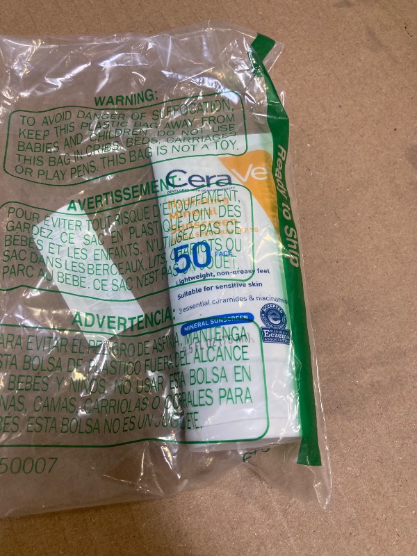 Photo 1 of CeraVe 100% Mineral Sunscreen SPF 50, Face sunscreen With Zinc Oxide & Titanium Dioxide, Hyaluronic Acid + Niacinamide + Ceramides, Oil Free, Travel Size 2.5 oz