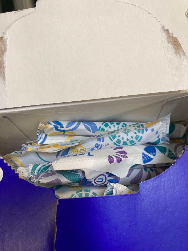 Photo 1 of Tampax Pearl Plastic Tampons, Ultra Absorbency, 45 Count (Packaging May Vary)