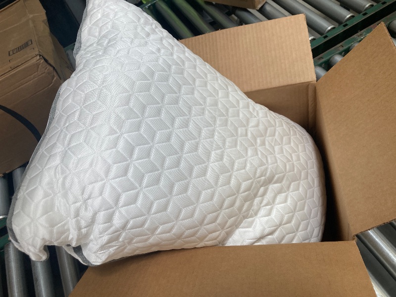 Photo 1 of MEMORY FOAM QUEEN SIZE BED PILLOW
