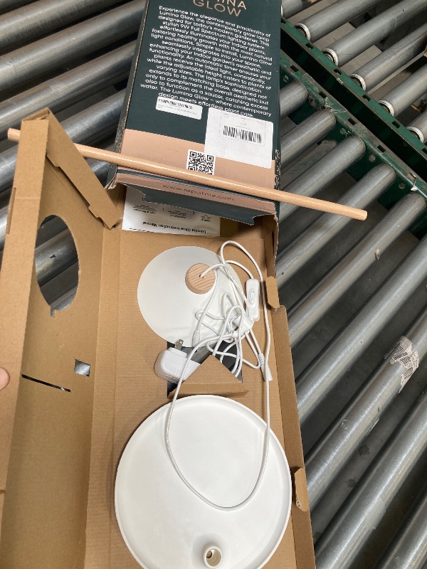 Photo 1 of rePotme Lumina Glow - Grow Light for Indoor Plants - Full Spectrum LED Plant Light, White Accents, No Tools Required, White Grow Lamp