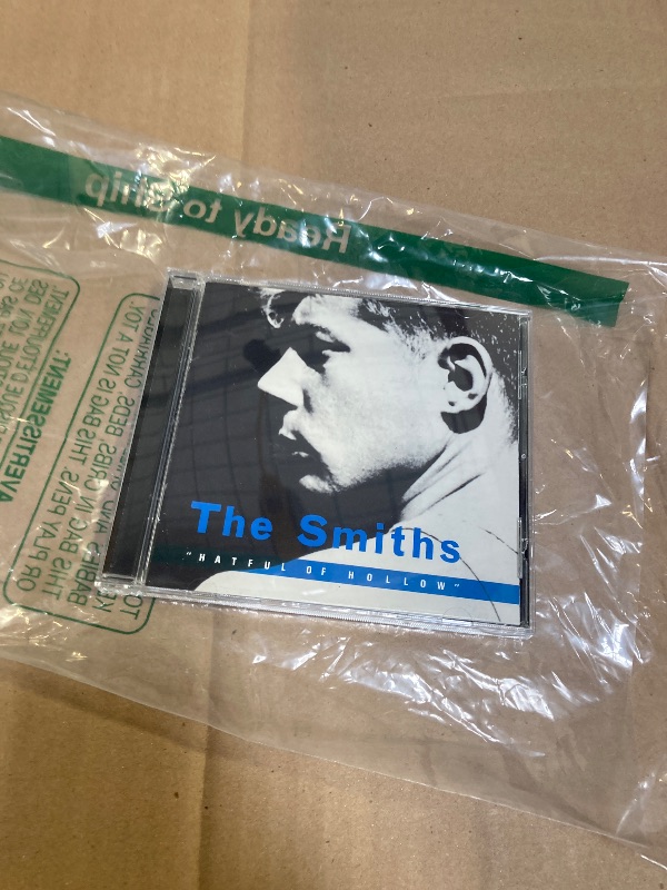 Photo 1 of THE SMITHS: Hatful Of Hollow