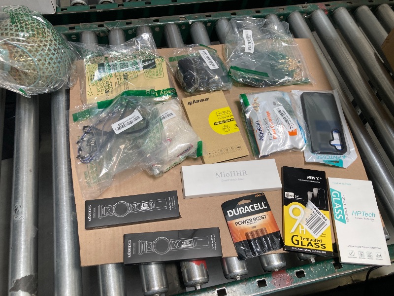Photo 1 of BOX LOT OF ASSORTED MERCHANDISE