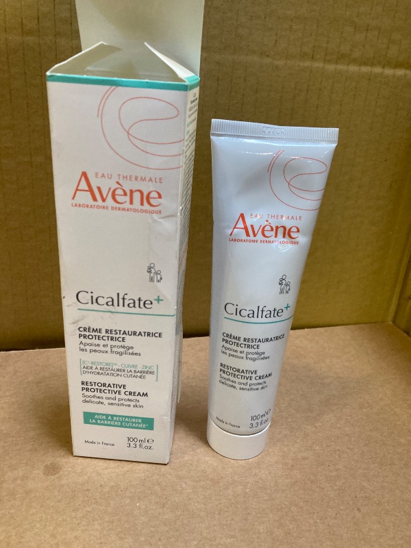 Photo 1 of Avène Cicalfate+ Restorative Protective Cream, postbiotic skincare for sensitive skin, helps restore skin barrier, face and body, safe for infants, children and adults, 3.3 Fl Oz