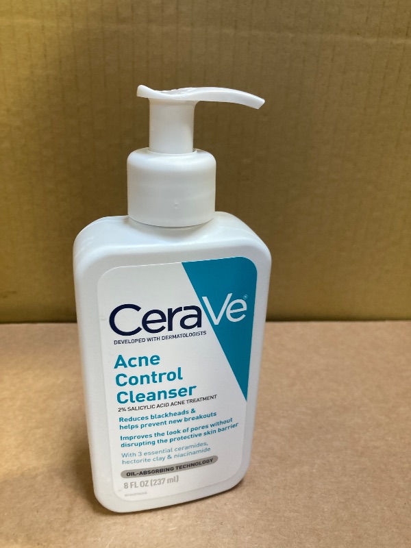 Photo 1 of CeraVe Acne Treatment Face Wash, Salicylic Acid Cleanser with Purifying Clay, Niacinamide, and Ceramides, Pore Control and Blackhead Remover, 8 Ounce