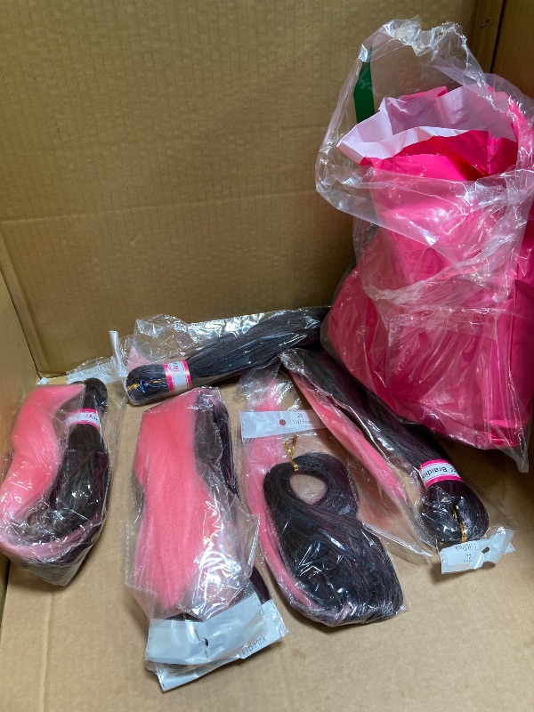 Photo 1 of Dorsanee Ombre Pink Braiding Hair Pre Stretched 20 Inch 6 Packs Braiding Hair Extensions for Crochet Box Braids Twists Locs Hair Itch Free Soft Yaki Texture Hot Water Setting (20inch,#1B/Pink)