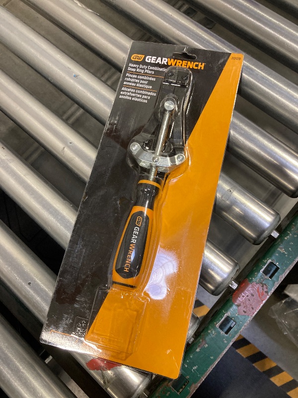 Photo 1 of GEARWRENCH Heavy-Duty Interchangeable Tip Convertible Snap Ring Pliers, 9-1/2" - 2012D