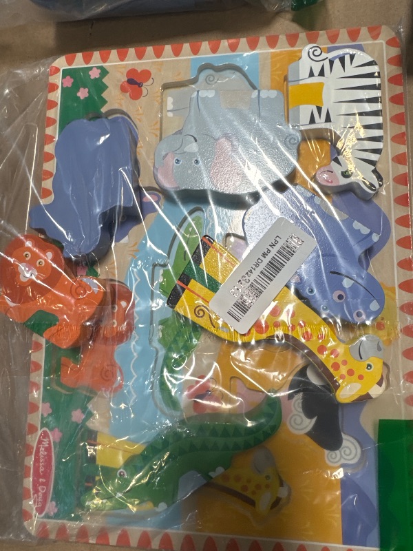 Photo 1 of Melissa & Doug Safari Wooden Chunky Puzzle - 8 Pieces - FSC Certified