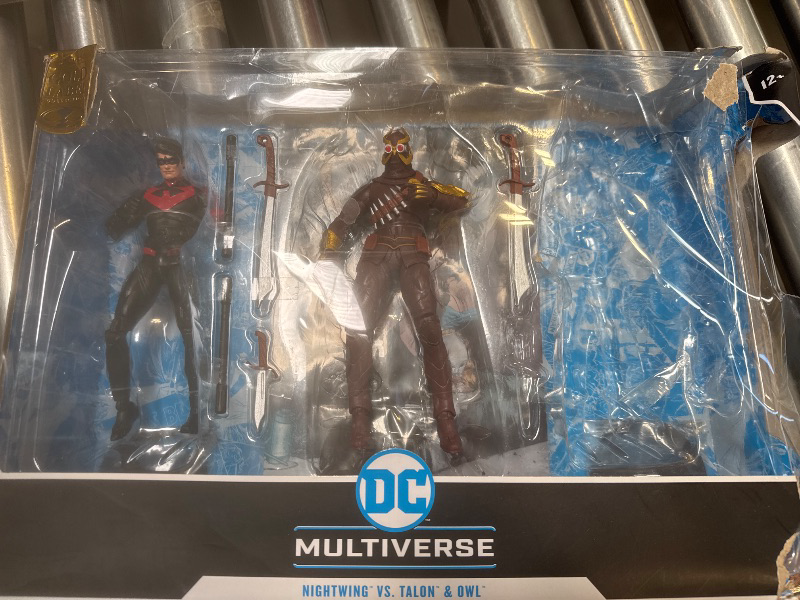 Photo 1 of McFarlane Toys - DC Multiverse Nightwing vs Talon & Owl 7in Figure 3pk Gold Label