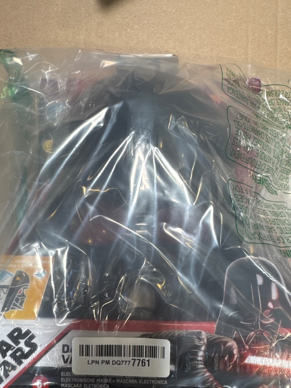 Photo 1 of STAR WARS Darth Vader Electronic Mask with Phrases & Sound Effects, Costume for Kids, Toys for 5 Year Old Boys and Girls