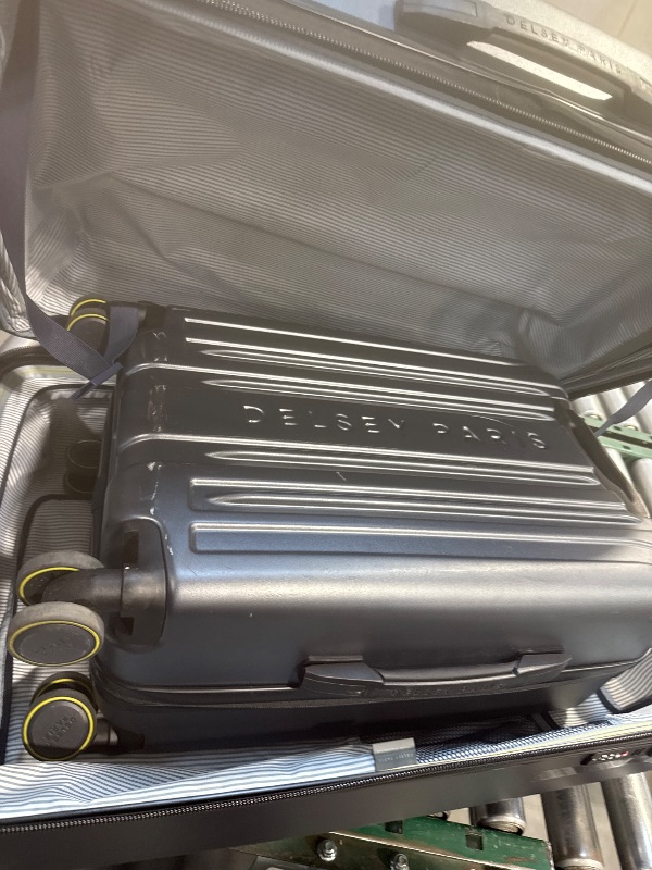 Photo 1 of Delsey Paris Accelerate 2-piece Hardside Spinner Luggage Set
