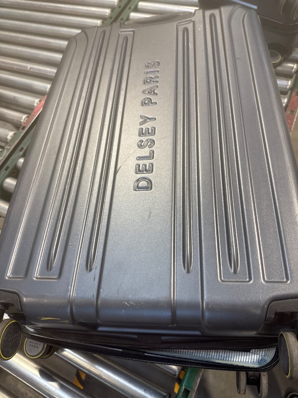 Photo 1 of Delsey Paris Accelerate 2-piece Hardside Spinner Luggage Set
