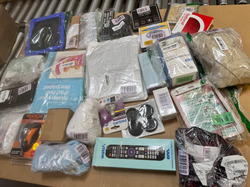 Photo 1 of Box Lot of Miscellaneous Items/Final Sale