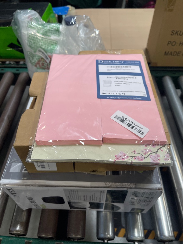 Photo 1 of Cherry Blossoms Floral Stationary Paper and Envelopes Set - 40 Sets
