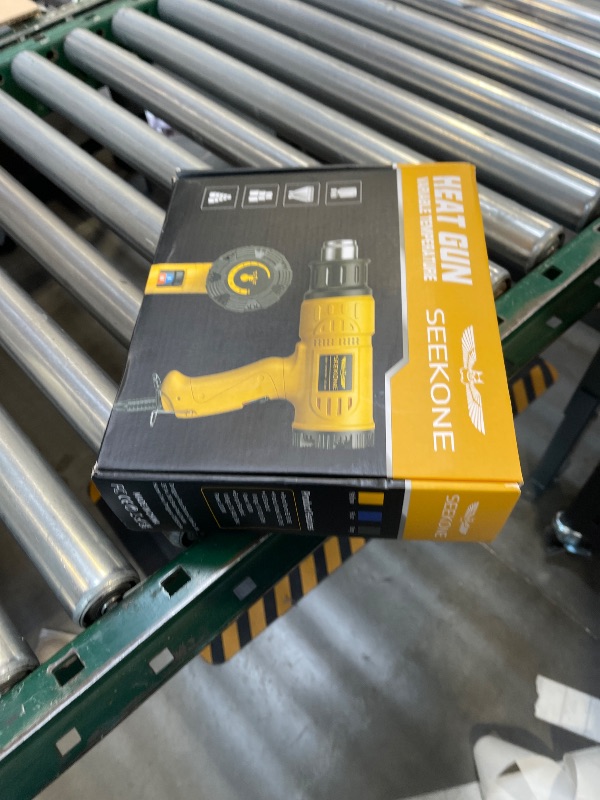Photo 1 of SEEKONE Heat Gun 1800W 122?-1202??50?- 650??Fast Heating Heavy Duty Hot Air Gun Kit Variable Temperature Control Overheat Protection with 4 Nozzles for Crafts, Shrinking PVC, Stripping Paint(5.2FT)
